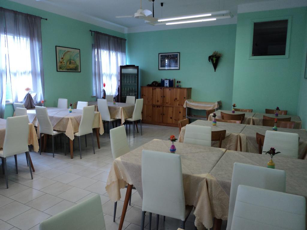 Hotel Villa Donati Viserbella di Rimini Exterior foto